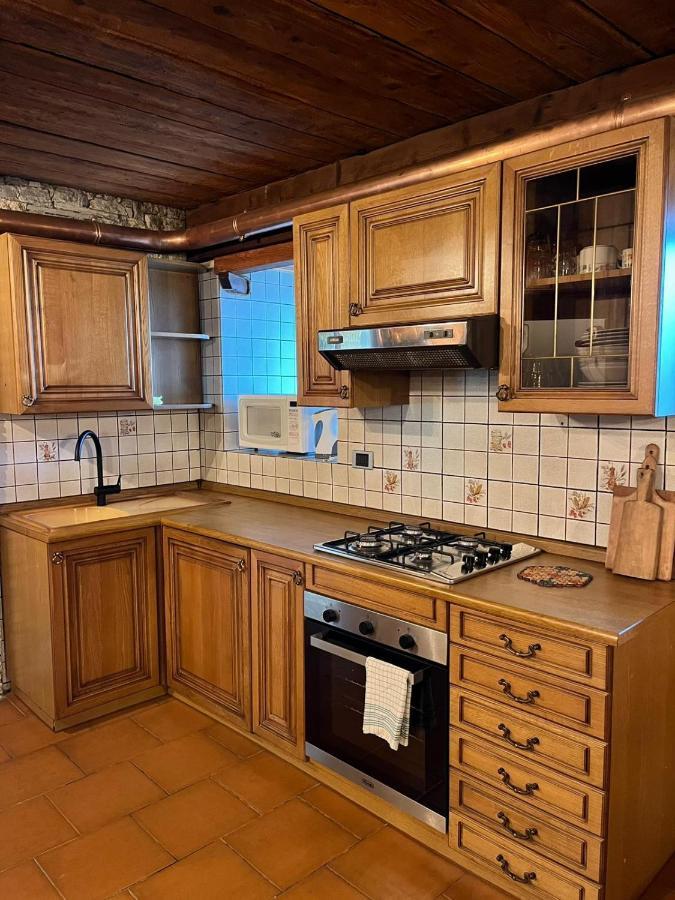 Ferienwohnung Monolocale Rustico Di Montagna Antey-Saint-André Exterior foto